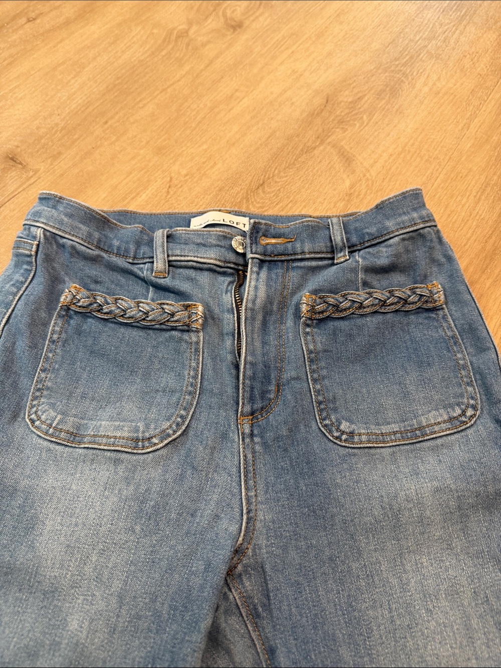 LOFT The Kick Crop Jeans Size 29/8 Braided Pocket Wide Leg Denim